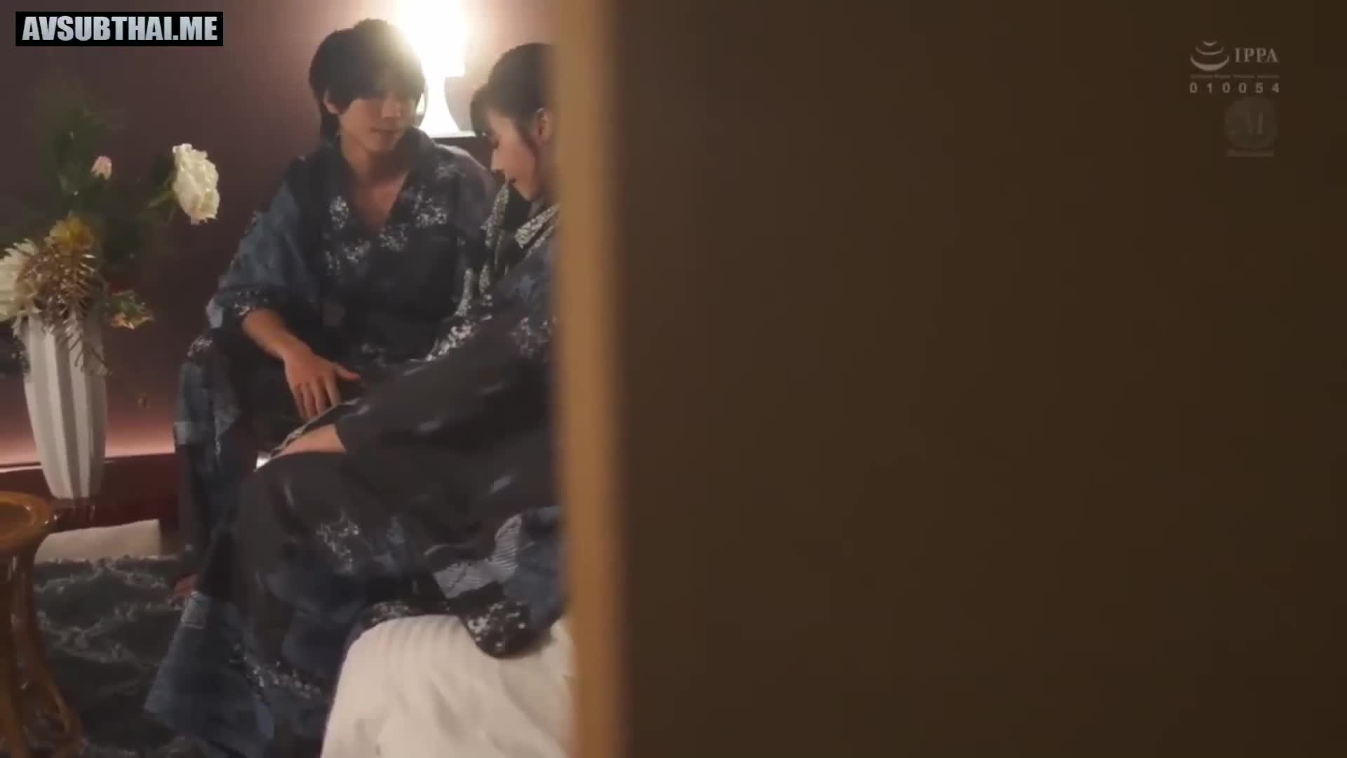 JUQ-129 (ซับไทย) Hot Spring สวิงกิ้งคาบ่อ เมียโดนล่อฉลอง 3 ปี